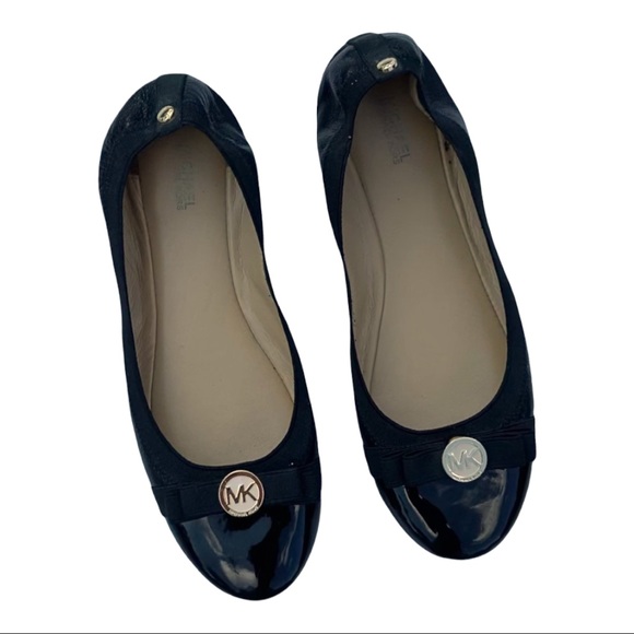 Michael Kors Shoes - Michael Kors Cap Toe Scrunchie Flats